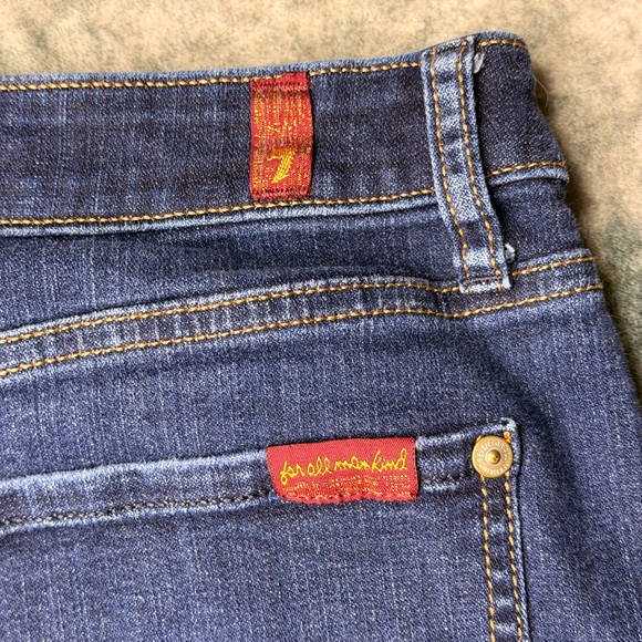 7 For All Mankind Dark Blue Denim Skirt - Picture 4 of 7